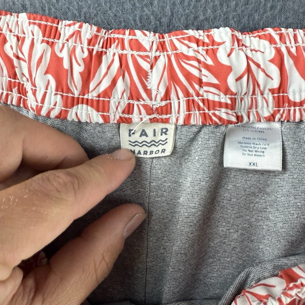 Fair Harbor Shorts Men's 2XL Red Hawaiian Lined Athletic Drawstring Hybrid Swim